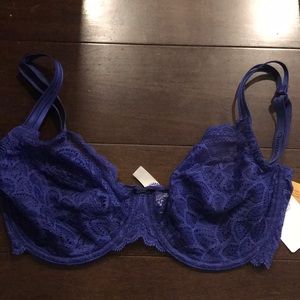 Chantelle blue bra